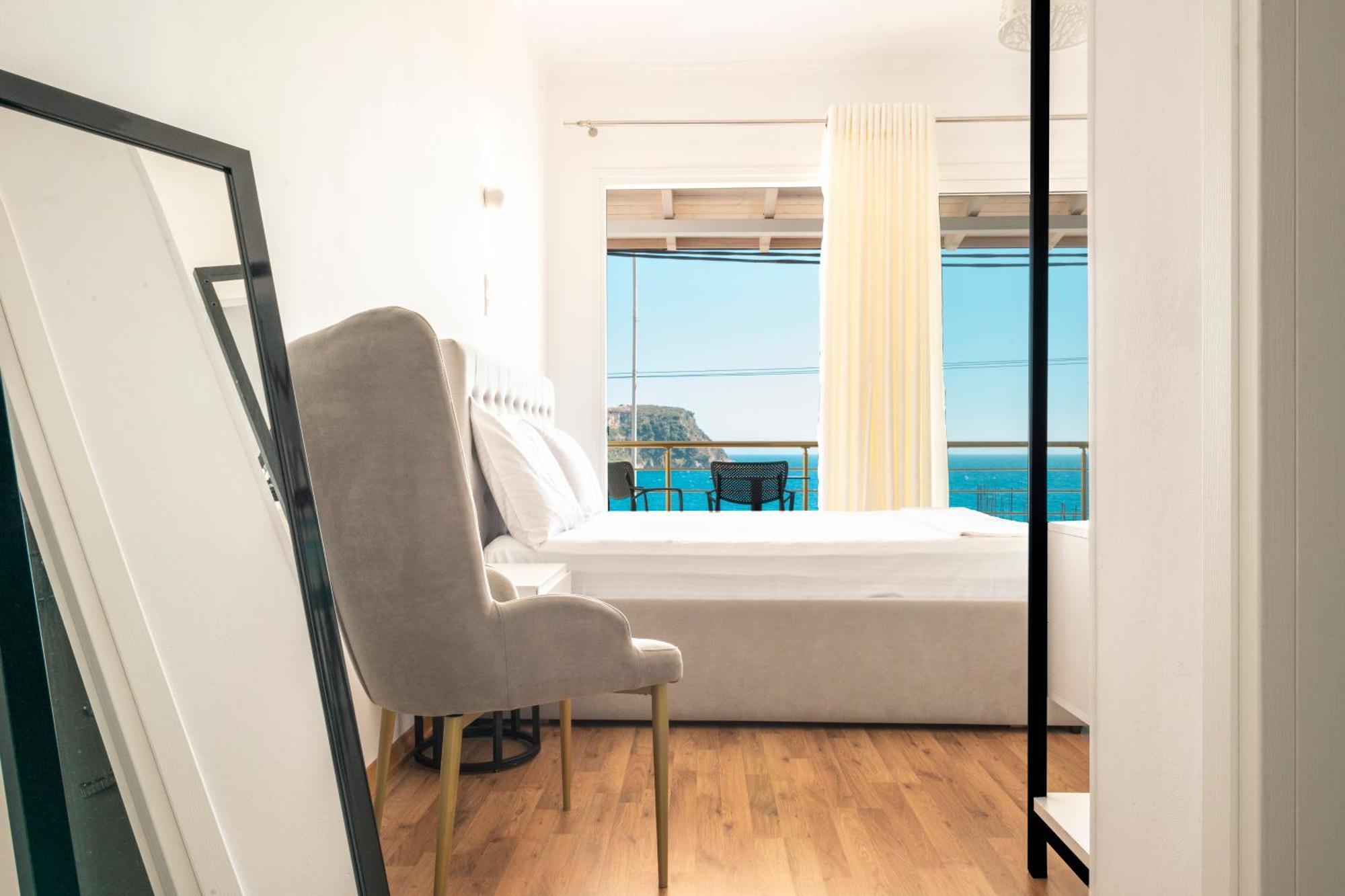 Ionio Rooms Химара Экстерьер фото