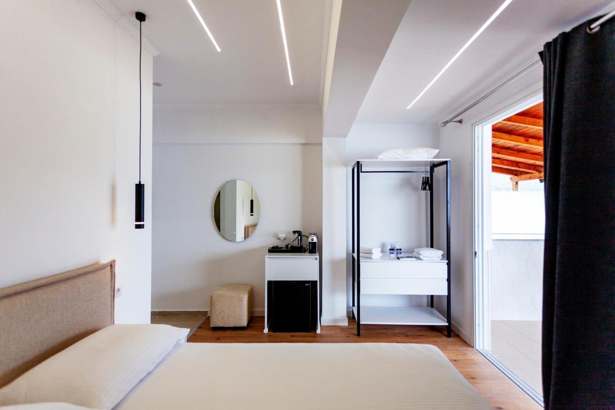 Ionio Rooms Химара Экстерьер фото
