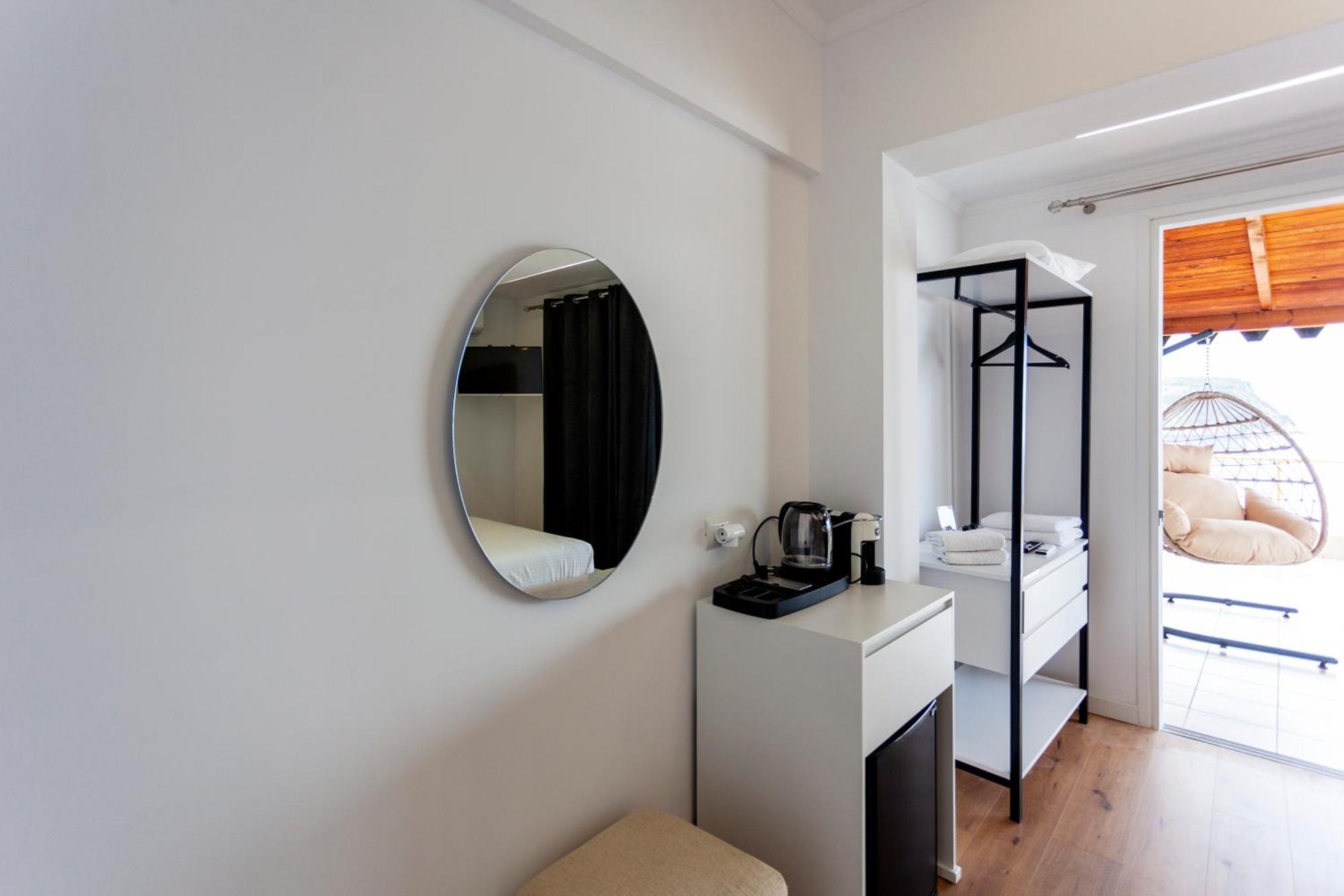 Ionio Rooms Химара Экстерьер фото