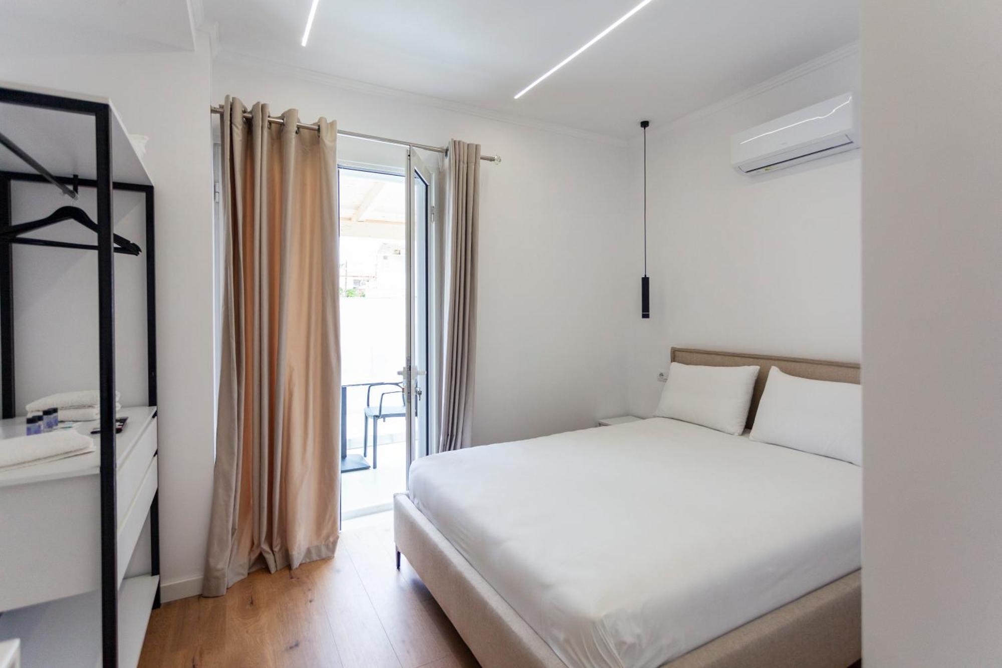 Ionio Rooms Химара Экстерьер фото